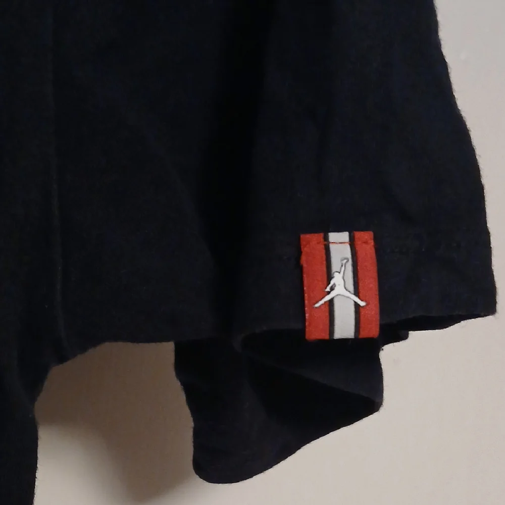 Nike Black Tee with Red and White Details - Picture 4 of 6